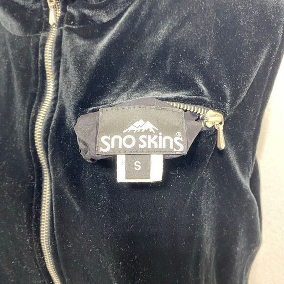 Sno Skin Reversable Velvet Vest Size Small - Picture 5 of 8